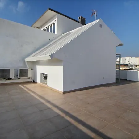 2 Quartos, Bbq, Ac, Varanda, Prestige For